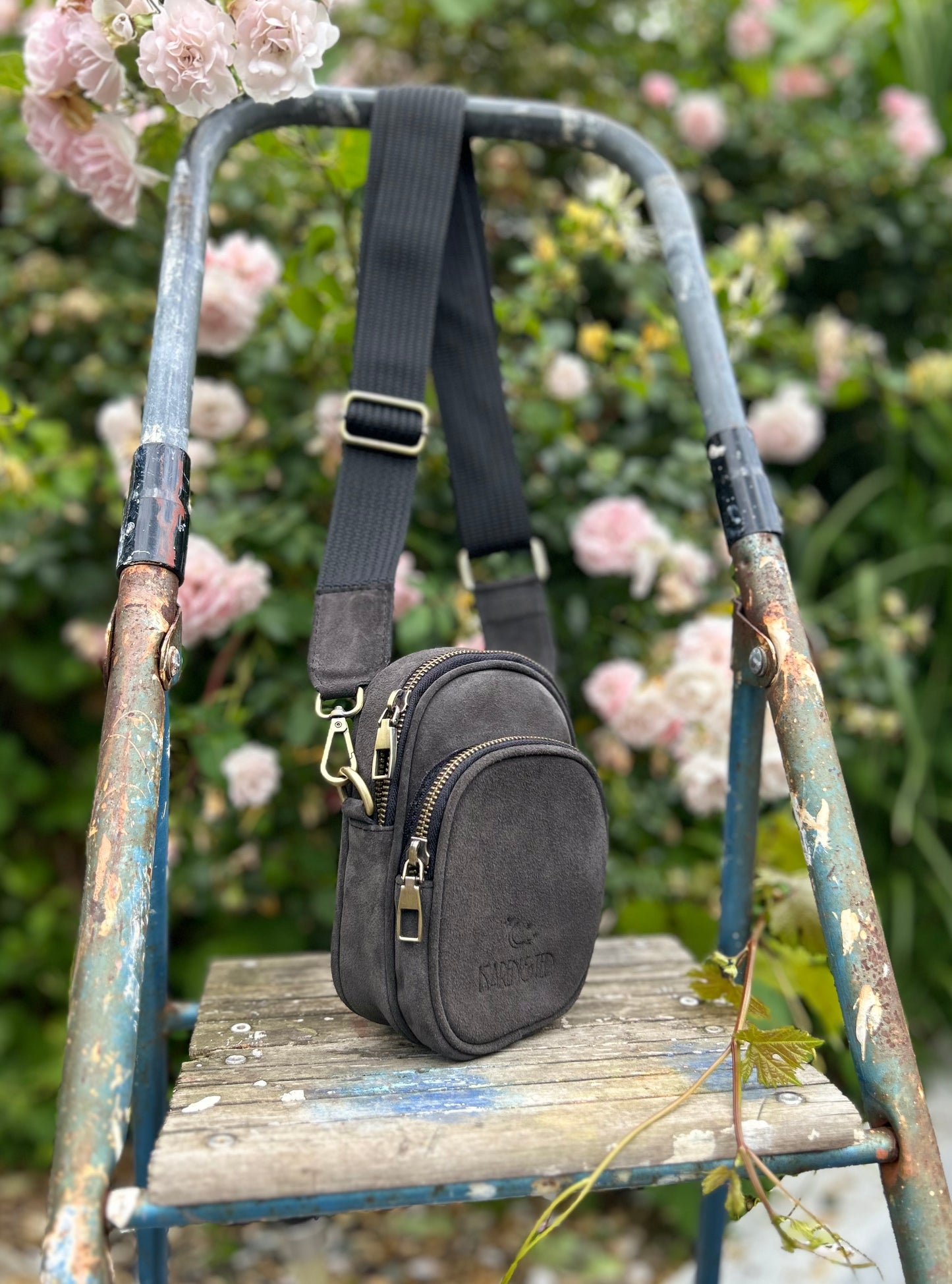 GUELIZ - Small Cross Body Bag