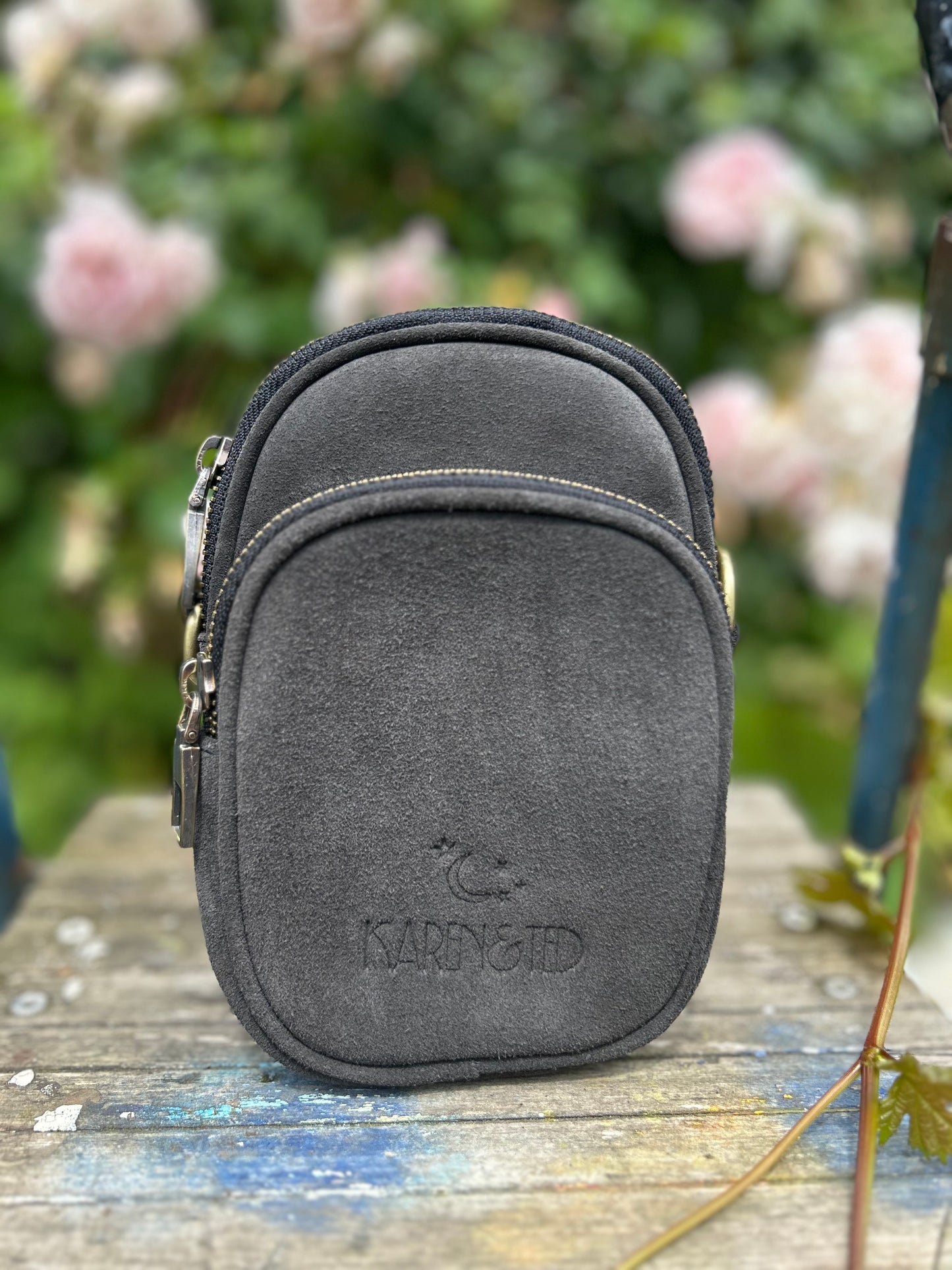 GUELIZ - Small Cross Body Bag