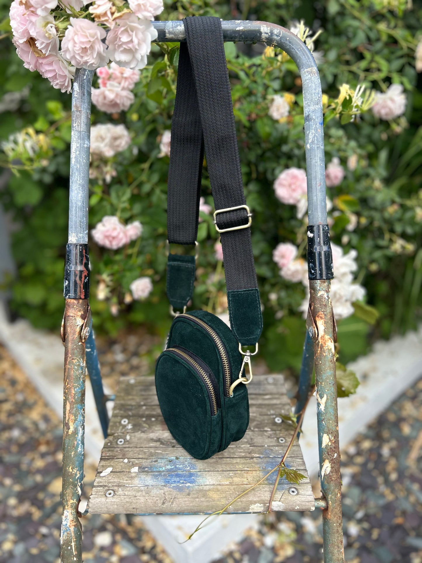 GUELIZ - Small Cross Body Bag