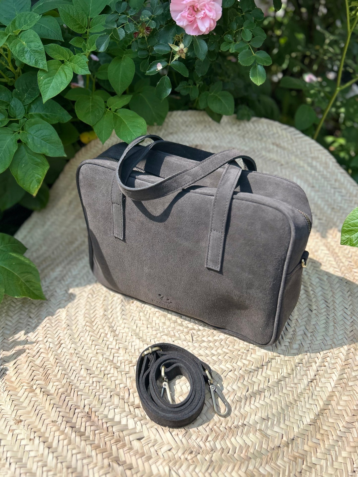HIVERNAGE - Tablet/Small Laptop Bag