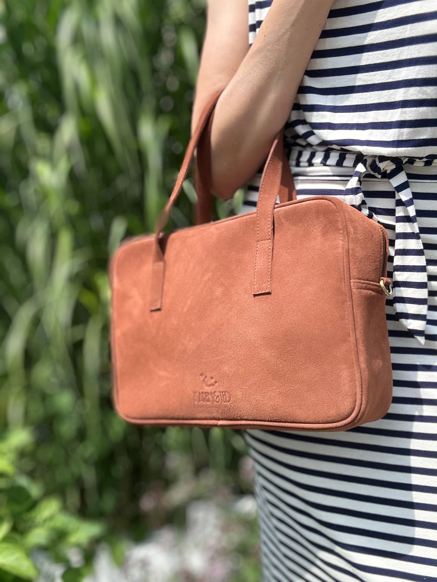 HIVERNAGE - Tablet/Small Laptop Bag