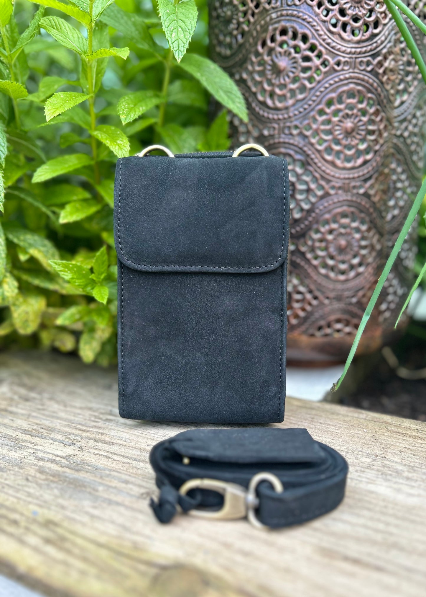 KASBAH - Phone/Wallet (Small but mighty)