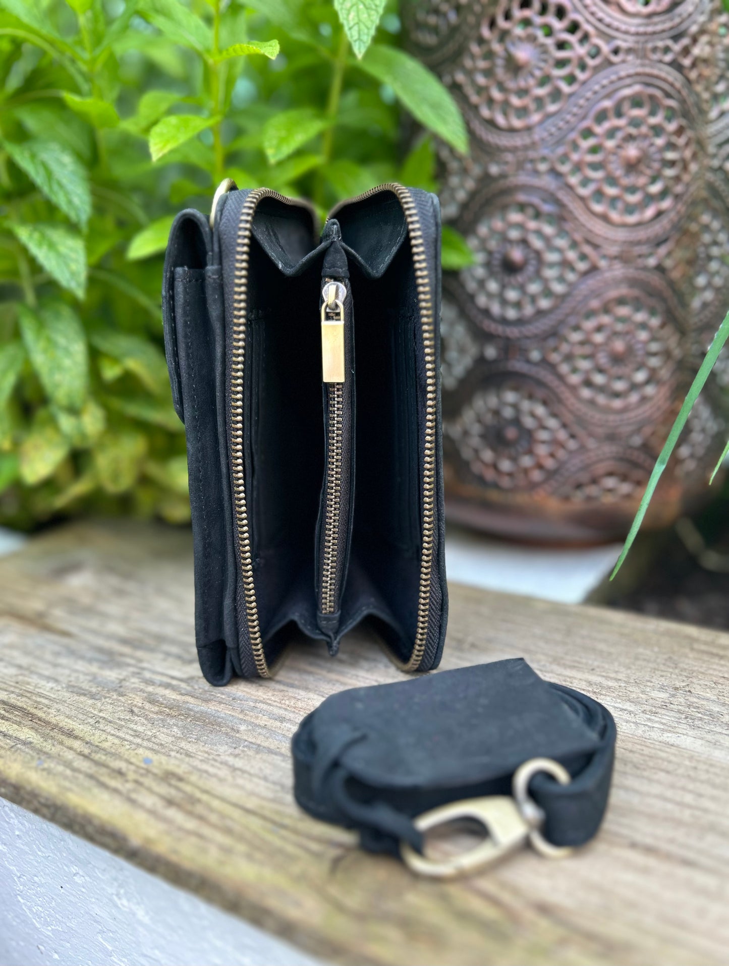 KASBAH - Phone/Wallet (Small but mighty)