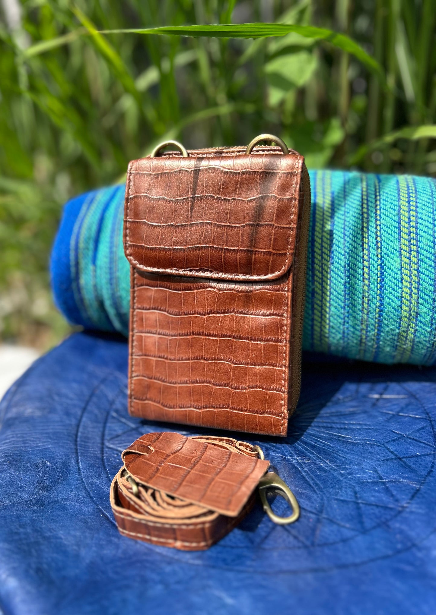 KASBAH - Phone/Wallet (Small but mighty)