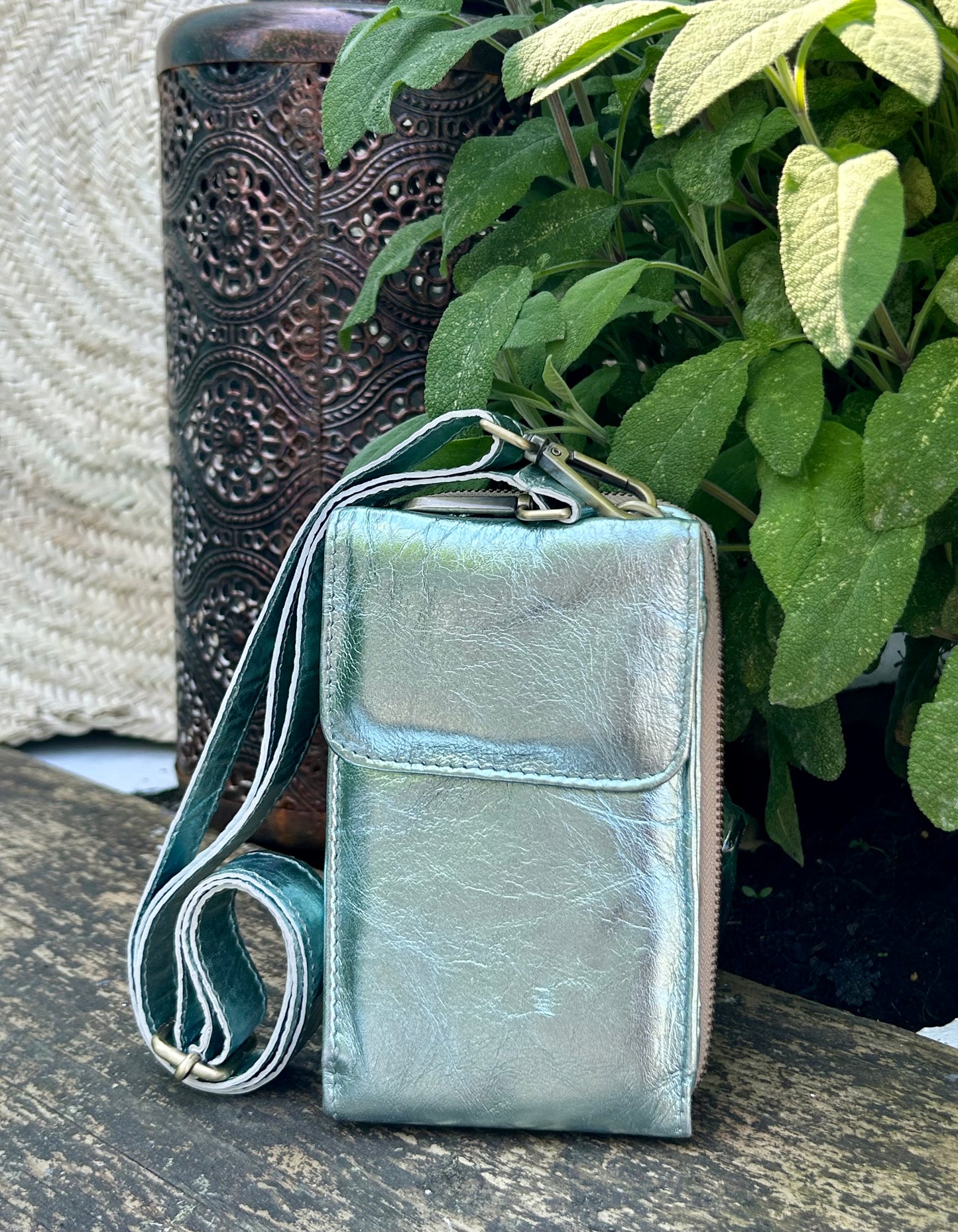 KASBAH - Phone/Wallet (Small but mighty)