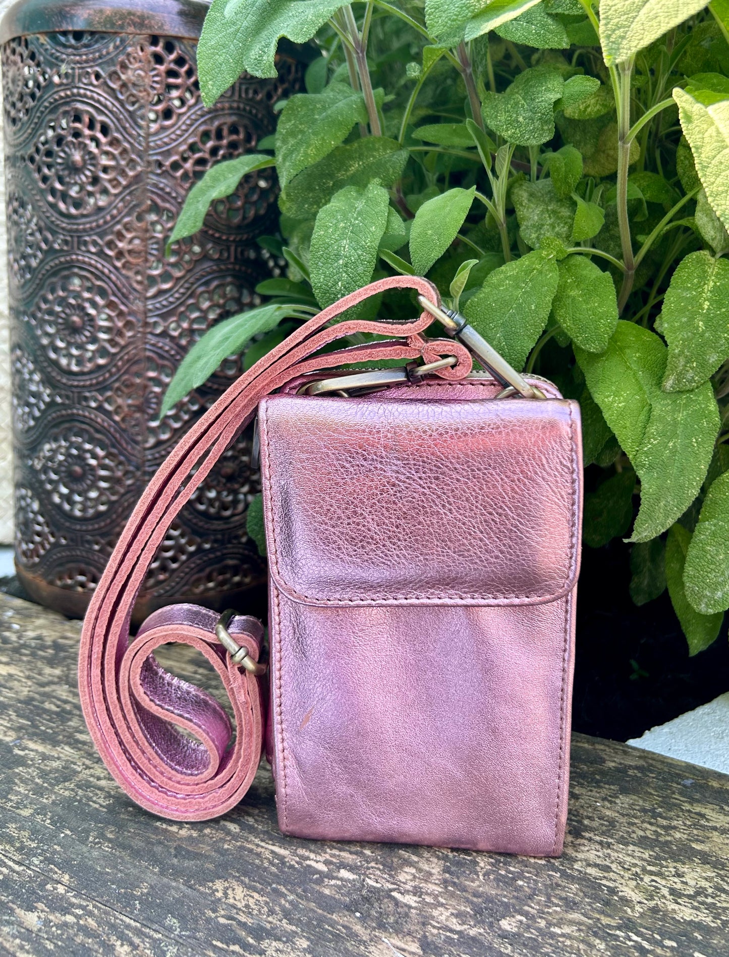 KASBAH - Phone/Wallet (Small but mighty)