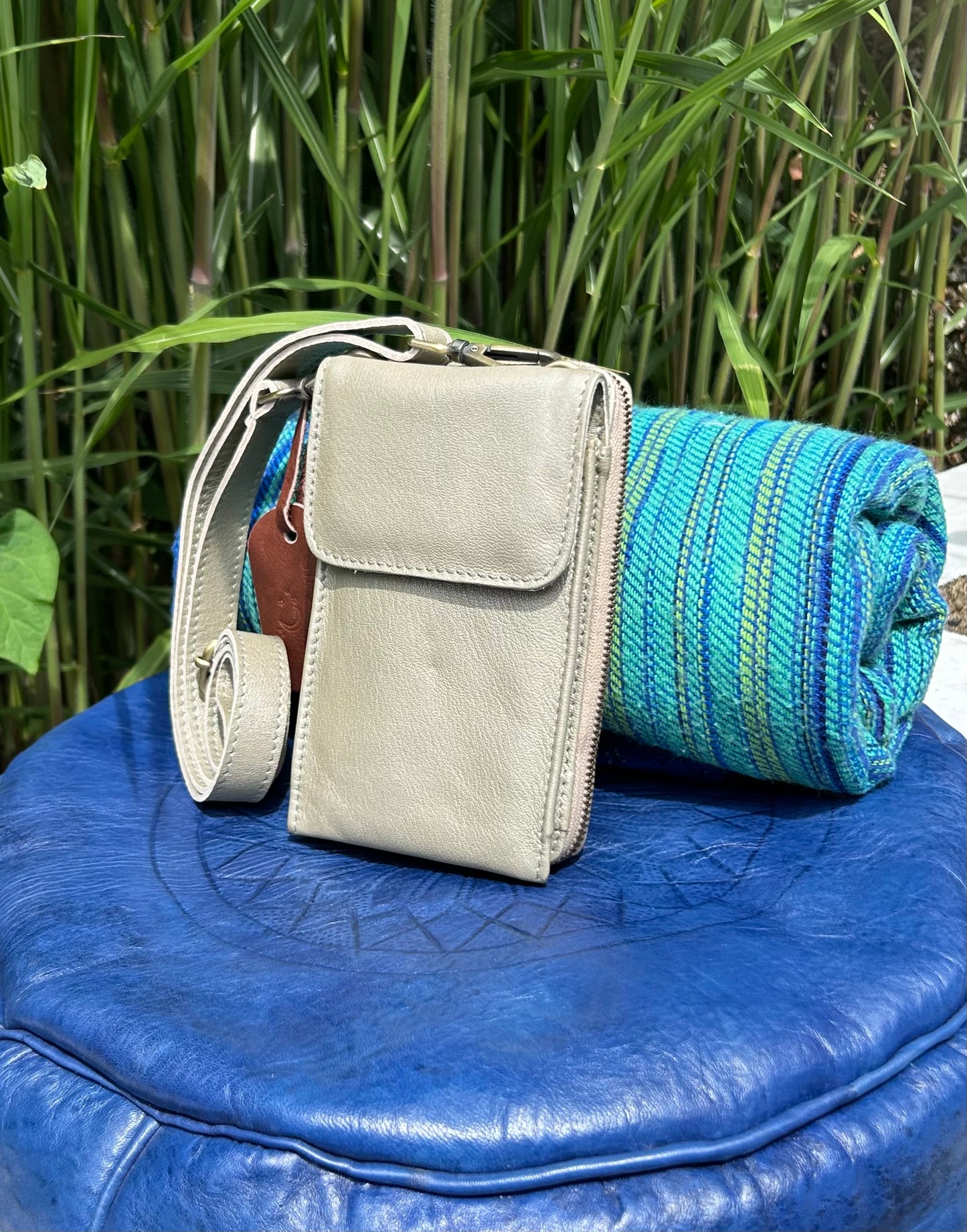 KASBAH - Phone/Wallet (Small but mighty)