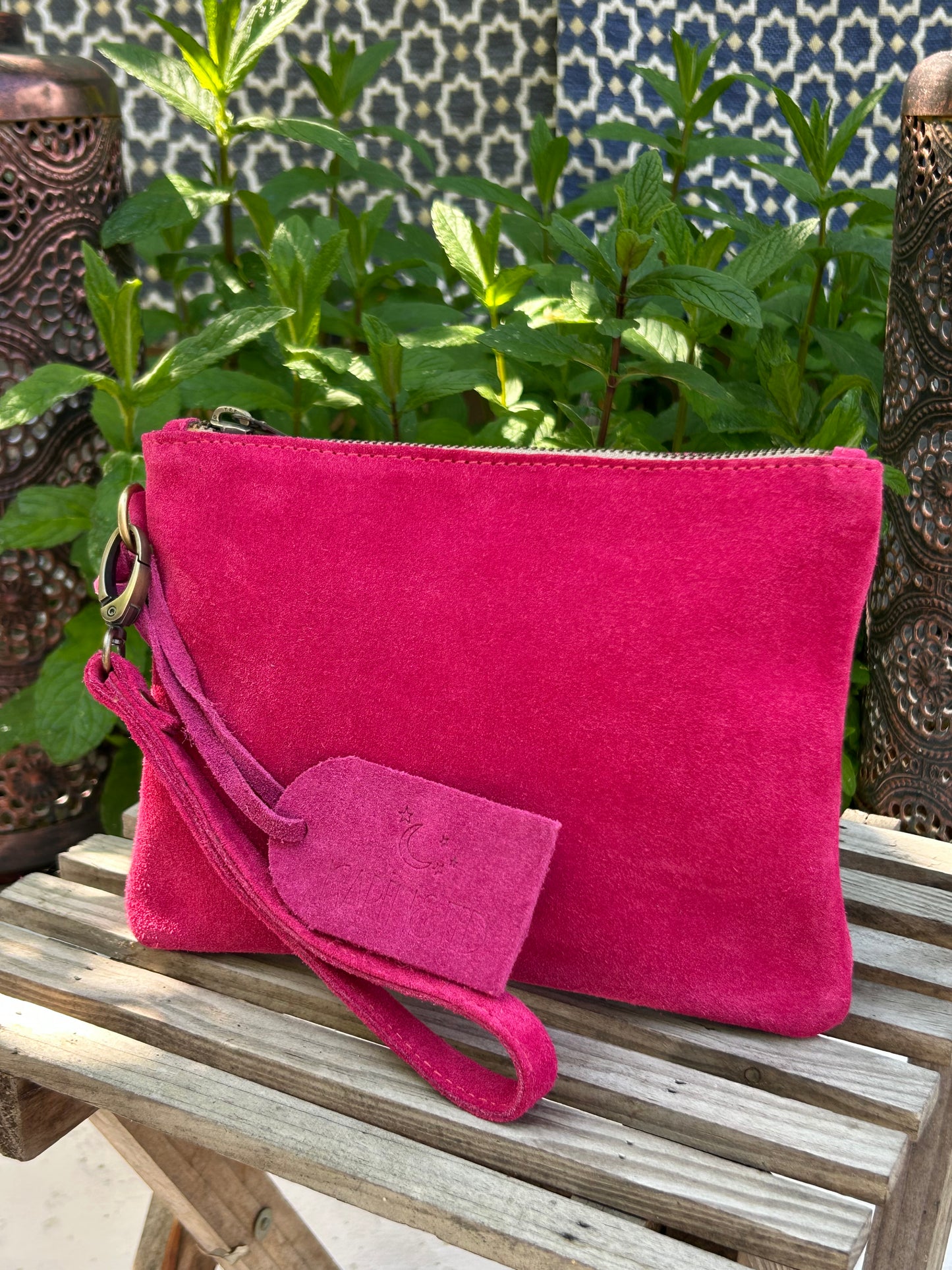 KENNARIA - Small Clutch