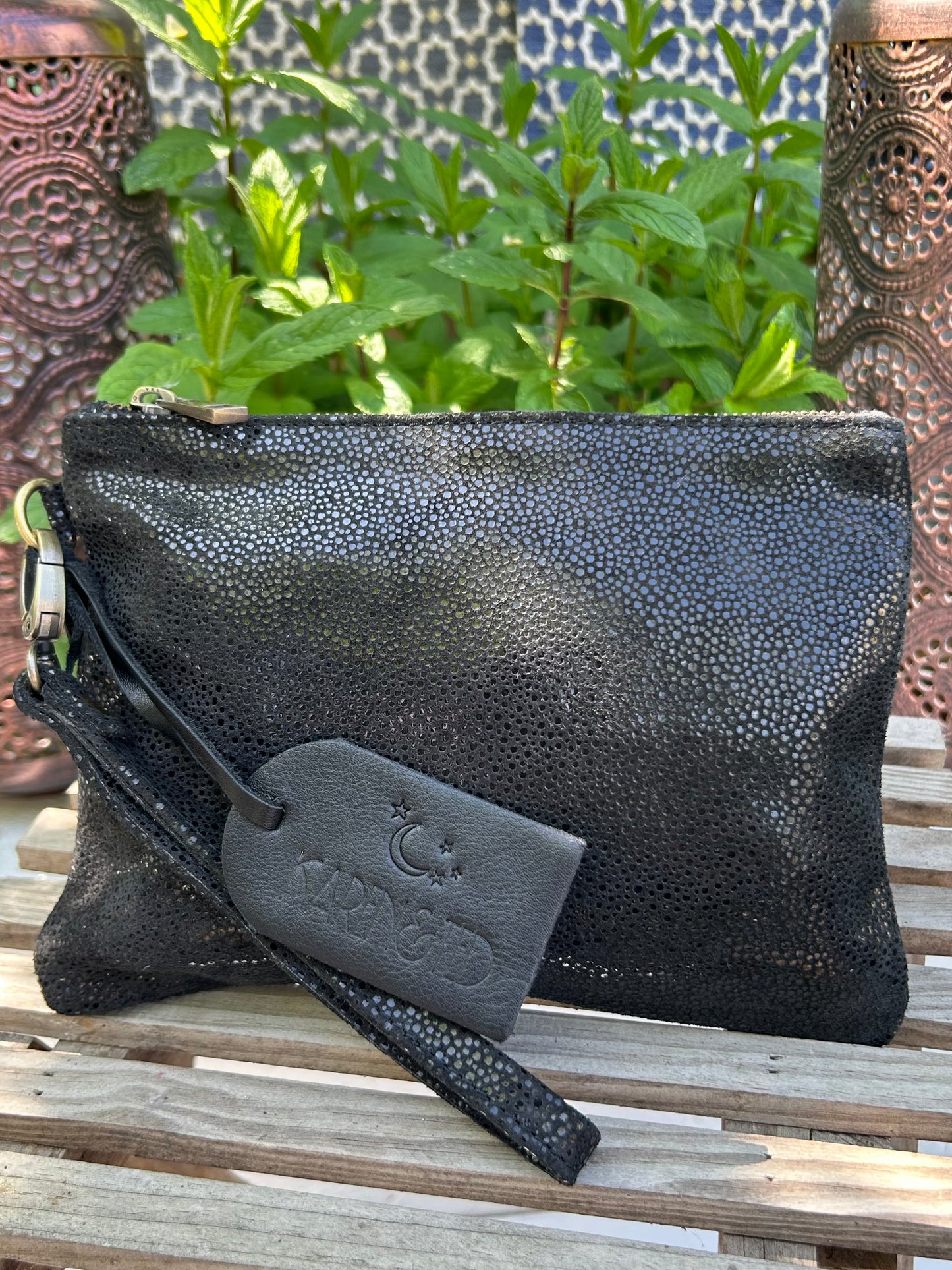 KENNARIA - Small Clutch