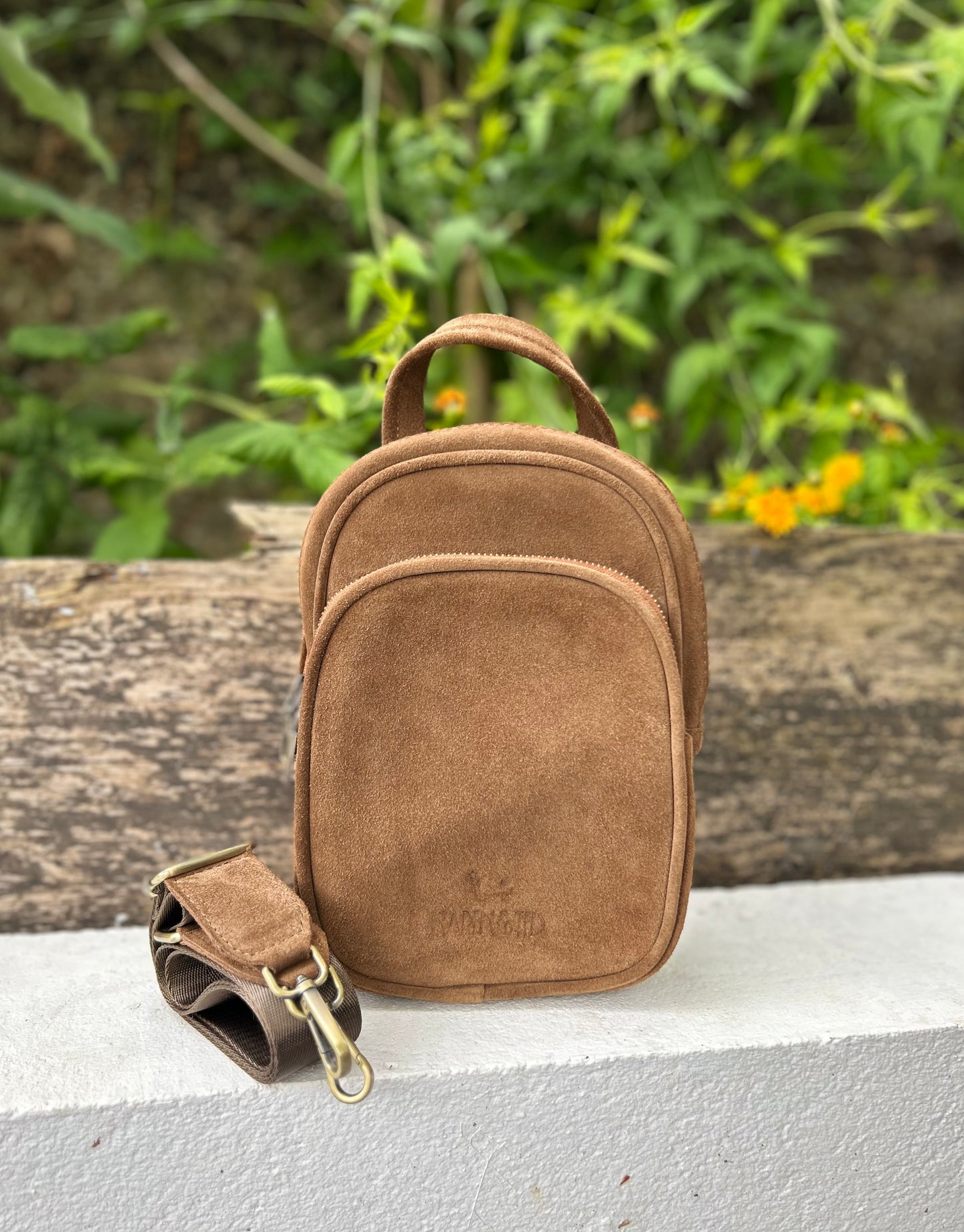 MELLAH - Small Cross Body Pack