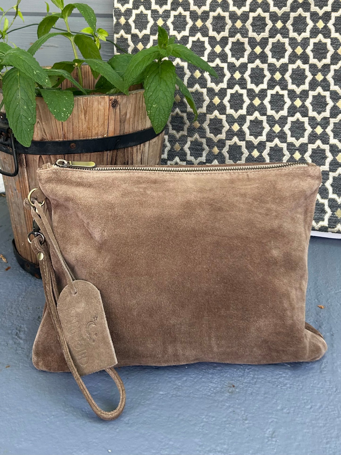 MENARA - Large Clutch