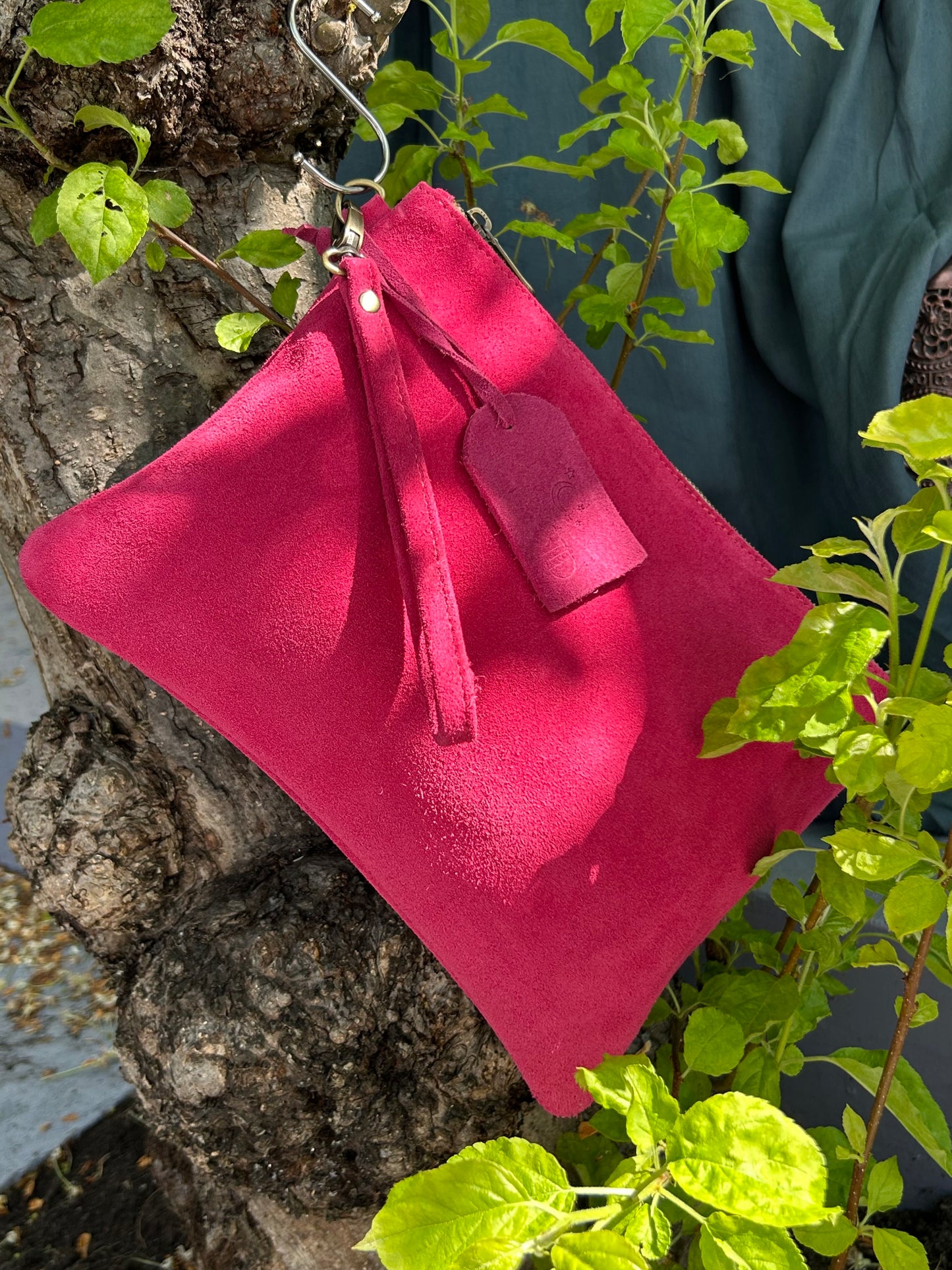MENARA - Large Clutch