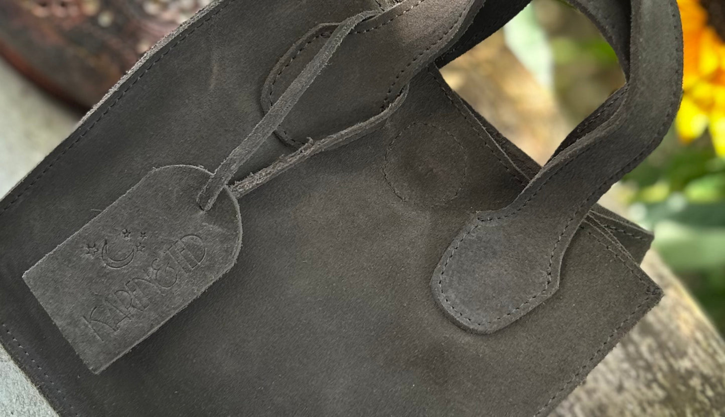 MIMOUN - Small Tote (Big Impact, Small Footprint)
