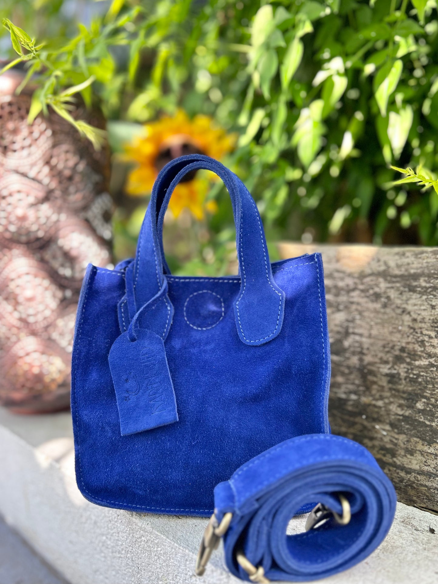 MIMOUN - Small Tote (Big Impact, Small Footprint)